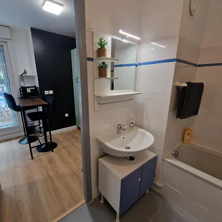 Aya's Apartman Nizza